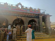 In Pics | एखाद्या परदेशी नागरिकाप्रमाणं दिसणारे होळकरांचे सोळावे वंशज यशवंतराव चर्चेत