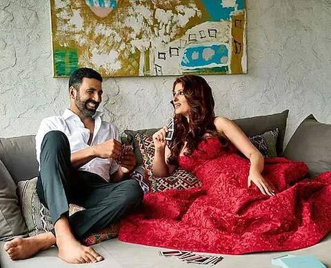 बॉलिवूड सेलिब्रिटींची लाईफस्टाईन नेहमीच चर्चेचा विषय असतो. आपल्या पर्सनॅलिटीला शोभेल असंच राहणीमान त्यांचं असतं. बॉलिवूडमधीस सुपरस्टार अक्षय कुमार आणि ट्विंकल खन्ना यांनीही आपलं घर एखाद्या फाईव्ह स्टार हॉटेल सारखं सजवलं आहे.