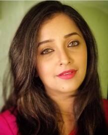 In Pics | 'रात्रीस खेळ चाले 2' फेम 'शेवंता' म्हणजेच अपूर्वा  नेमळेकरच्या अदा पाहून नेटकरी फिदा