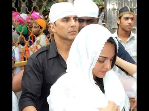 र शरीफला गेले होते.