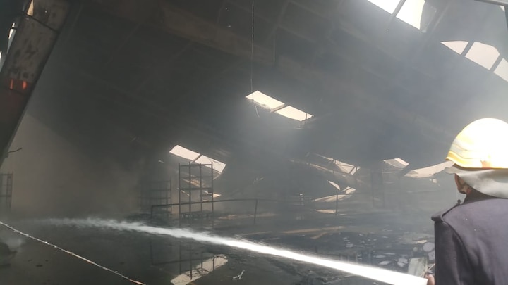  आगीवर नियंत्रण मिळवण्यात यश आले असून कूलिंगचे काम सुरू आहे.