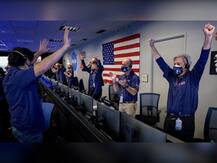 नासाची 'मंगळ'वारी; Perseverance Rover ची यशस्वी लँडिंग!