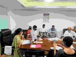 शाळांच्या मनमानी कारभाराविरोधात राज्यातील पालक संघटना प्रतिनिधींसोबत शिक्षणमंत्र्याची बैठक