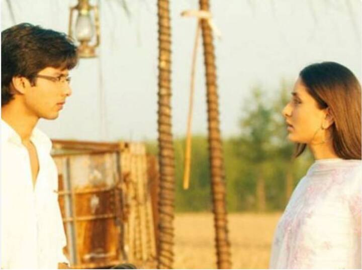 2007 साली करिना कपूरसोबत शाहिदने 'जब वी मेट' सिनेमात काम केलं. त्यावर्षीचा तो सुपरहिट सिनेमा होता.