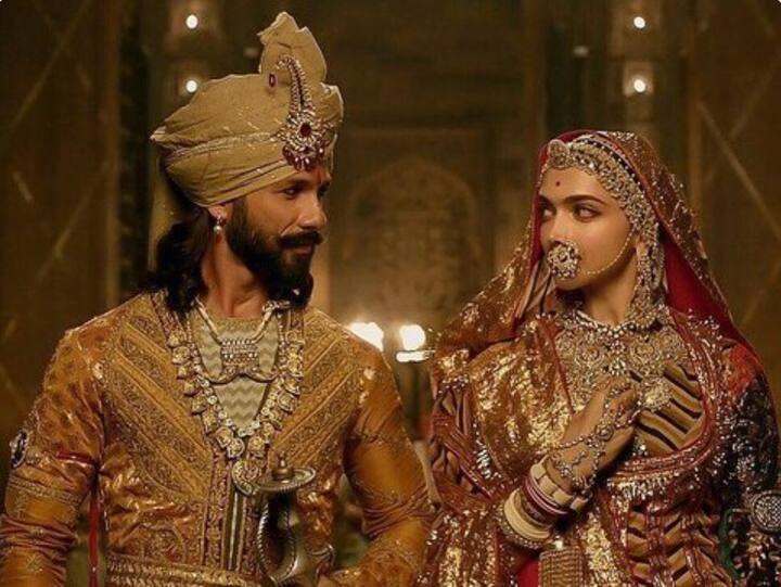 2018 मधील पद्मावत सिनेमातील रावल रतन सिंह यांच्या भूमिकेसाठी त्याचं कौतुक झालं. या सिनेमात राणी पद्मावतीच्या भूमिकेत दीपिक पदुकोन होती.