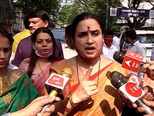 पुणे पोलिसांची भूमिका संशयास्पद, पोलिसांकडून तपास काढून घ्यावा : चित्रा वाघ