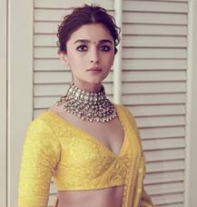 Aliya Bhatt | अभिनेत्री आलिया भट्टला कोरोनाची लागण