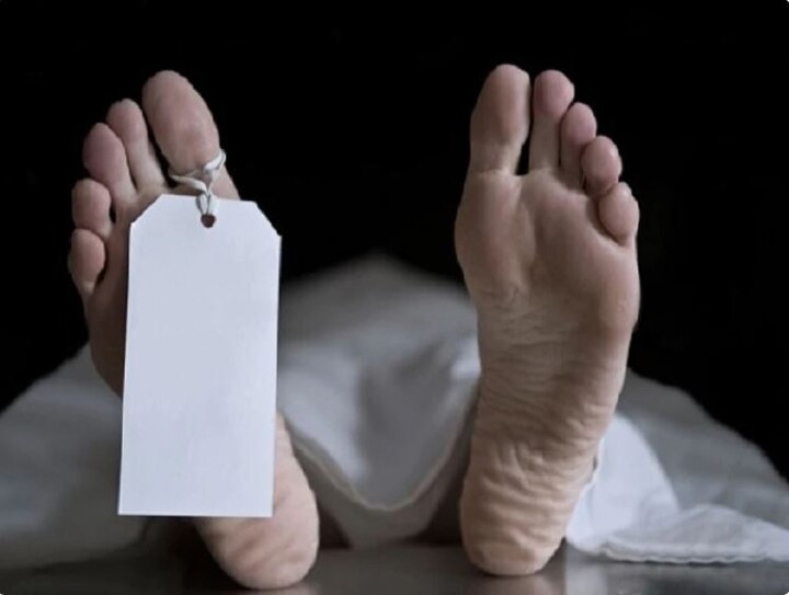 karnataka man found alive before autopsy brain dead पोस्टमॉर्टमआधी मृतदेहात आला जीव, हात-पायाच्या हालचालीनं डॉक्टरही चकीत