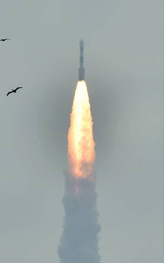 rocket launches 10 satellites ਆਸਮਾਨ 'ਤੇ ਅਲੋਕਾਰੀ ਦ੍ਰਿਸ਼ ਵੇਖ ਸਭ ਦੇ ਰੁਕ ਗਏ ਸਾਹ!