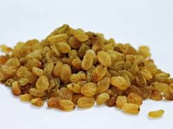 ਬਹੁਤ ਘੱਟ ਜਾਣਦੇ ਕਿਸ਼ਮਿਸ਼ ਦੇ ਫਾਇਦੇ