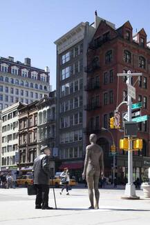 ਛੱਤਾਂ \'ਤੇ 31 ਨੰਗੇ ਮਰਦਾਂ ਦੀਆਂ ਮੂਰਤੀਆਂ ਕਿਉਂ? 