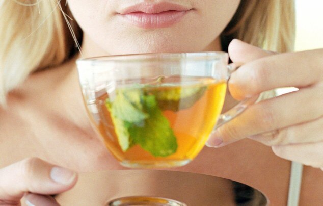 You will be amazed to know these benefits of green tea Green tea ਦੇ ਇਹ ਫਾਇਦੇ ਜਾਣ ਕੇ ਰਹਿ ਜਾਵੋਗੇ ਹੈਰਾਨ