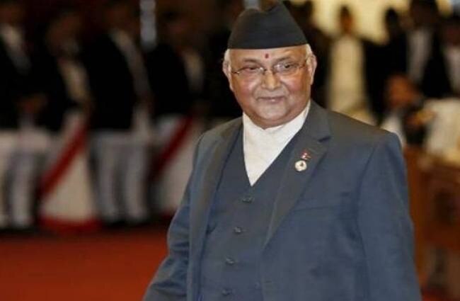 Oli dissolves Nepal parliament amid feud within ruling Communist party ਨੇਪਾਲ 'ਚ ਸਿਆਸੀ ਘਮਾਸਾਨ, ਸੱਤਾ ਸੰਘਰਸ਼ ਦਰਮਿਆਨ ਨੇਪਾਲ 'ਚ ਸੰਸਦ ਭੰਗ, ਅਪਰੈਲ-ਮਈ 2021 ਵਿੱਚ ਹੋਣੀਆਂ ਚੋਣਾਂ