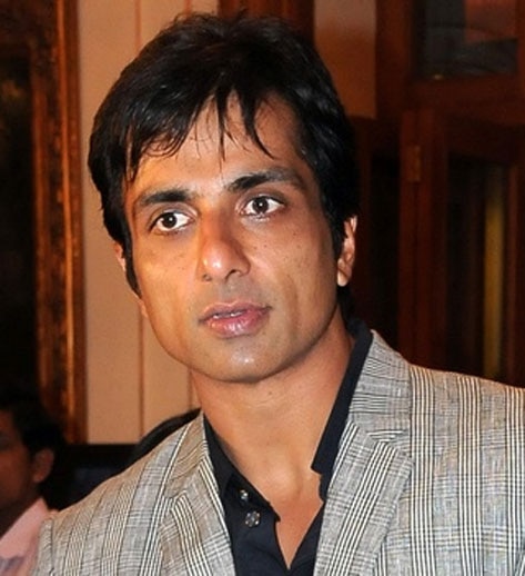 Sonu sood could be join Politics after famous help migrants  ਸੋਨੂੰ ਸੂਦ ਸਿਆਸਤ 'ਚ ਰੱਖਣਗੇ ਕਦਮ! ਬੀਜੇਪੀ ਨਾਲ ਜੋੜੇ ਜਾ ਰਹੇ ਸਬੰਧ