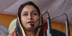 ਹਰਸਿਮਰਤ ਨੇ ਕੈਪਟਨ 'ਤੇ ਲਾਏ ਕਿਸਾਨਾਂ ਨੂੰ ਮੰਡੀਆਂ 'ਚ ਰੋਲਣ ਦੇ ਦੋਸ਼