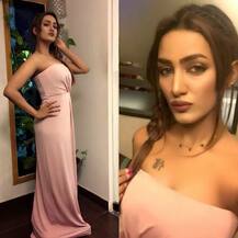 ਨਿਰਾਸ਼ ਮਾਡਲ ਨੂੰ ਧੋਨੀ ਨੇ ਸੰਭਾਲਿਆ ? 