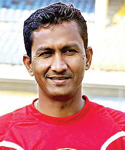 ਭਾਰਤ ਦੇ ਜ਼ਿੰਬਾਬਵੇ ਦੌਰੇ ਦੌਰਾਨ ਵੀ ਬਾਂਗੜ ਅਤੇ ਅਭੈ ਸ਼ਰਮਾ ਕੋਚਿੰਗ ਸਟਾਫ ਦਾ ਹਿੱਸਾ ਸਨ। ਦੋਨਾ ਦੀ ਕੋਚਿੰਗ ਹੇਠ ਭਾਰਤ ਨੇ ਵਨਡੇ ਸੀਰੀਜ਼ 3-0 ਨਾਲ ਅਤੇ ਟੀ-20 ਸੀਰੀਜ਼ 2-1 ਦੇ ਫਰਕ ਨਾਲ ਜਿੱਤੀ। 