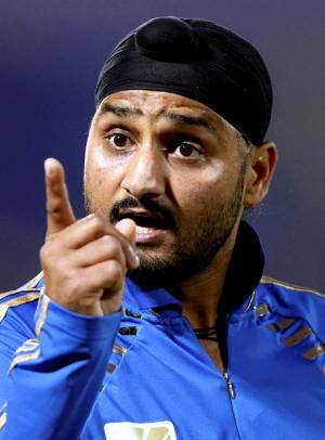 ਭੱਜੀ ਦੇ ਕ੍ਰਿਕਟ ਕਰੀਅਰ ਦੇ 5 ਸਭ ਤੋਂ ਵੱਡੇ ਵਿਵਾਦ ਭੱਜੀ ਦੇ ਕ੍ਰਿਕਟ ਕਰੀਅਰ ਦੇ 5 ਸਭ ਤੋਂ ਵੱਡੇ ਵਿਵਾਦ