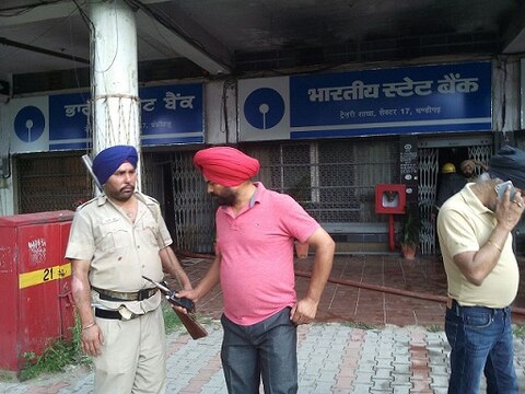 ਚੰਡੀਗੜ੍ਹ ਦੇ SBI ਬੈਂਕ 'ਚ ਅੱਗ