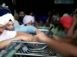 %e0%a8%95%e0%a9%87%e0%a8%9c%e0%a8%b0%e0%a9%80%e0%a8%b5%e0%a8%be%e0%a8%b2 %e0%a8%a8%e0%a9%87 %e0%a8%b9%e0%a8%b0%e0%a8%bf%e0%a8%ae%e0%a9%b0%e0%a8%a6%e0%a8%b0 %e0%a8%b8%e0%a8%be%e0%a8%b9%e0%a8%bf ਕੇਜਰੀਵਾਲ ਨੇ ਹਰਿਮੰਦਰ ਸਾਹਿਬ ਵਿਖੇ ਭੁੱਲ ਬਖਸ਼ਾਈ