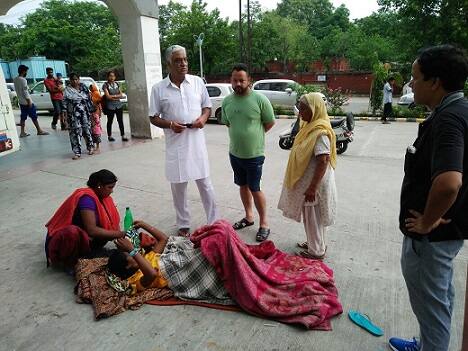 ਸ਼ਰਮਨਾਕ: ਹਸਪਤਾਲ ਨੇ ਦਾਖਲ ਨਾ ਕੀਤਾ, ਸੜਕ 'ਤੇ ਜੰਮੀ ਬੱਚੀ