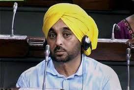 ਭਗਵੰਤ ਮਾਨ ਨੇ ਸੰਸਦ ਵਿੱਚ ਦਾਖਲ ਹੋਣ ਸਮੇਂ ਦੀ ਵੀਡੀਓ ਫੇਸਬੁੱਕ ਉਤੇ ਪਾਈ ਸੀ। 