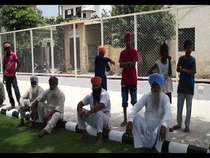 ਮਨਪ੍ਰੀਤ ਸਿੰਘ ਇਆਲੀ ਨੇ ਦੱਸਿਆ ਕਿ ਇਹ ਪਾਰਕ ਬਣਵਾਉਣ ਦੀ ਮੁਹਿੰਮ ਉਨ੍ਹਾਂ ਇਲਾਕੇ ਚੋਂ ਨਸ਼ੇ ਨੂੰ ਦੂਰ ਕਰਨ ਦੀ ਕੋਸ਼ਿਸ਼ ਕਰਦੇ ਹੋਏ ਸ਼ੁਰੂ ਕੀਤੀ ਸੀ ਅਤੇ ਇਨ੍ਹਾਂ ਸਪੋਰਟਸ ਪਾਰਕਸ ਆਸਰੇ ਓਹ ਨਸ਼ੇ ਵੱਲ ਜਾਂਦੇ ਯੁਵਾ ਵਰਗ ਨੂੰ ਮੁੜ ਖੇਡਾਂ ਨਾਲ ਜੋੜਨ ਦੀ ਕੋਸ਼ਿਸ਼ ਕਰ ਰਹੇ ਹਨ। 
