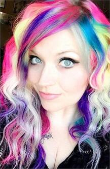 ਇਸ ਨਰਸ ਦੇ ਟੈਟੂ ਅਤੇ ਵਾਲਾਂ ਨੇ ਮਚਾਇਆ ਹੰਗਾਮਾ, ਲੱਖਾਂ ਲੋਕਾਂ ਨੇ ਕੀਤਾ ਸ਼ੇਅਰ