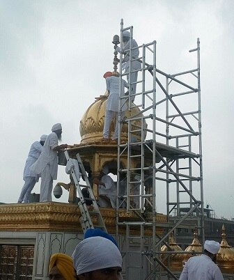 ਸ਼੍ਰੀ ਹਰਮੰਦਰ ਸਾਹਿਬ ਵਿਖੇ ਸੋਨੇ ਦੀ ਸਫਾਈ ਦੀ ਸੇਵਾ ਦੀਆਂ ਤਸਵੀਰਾਂ