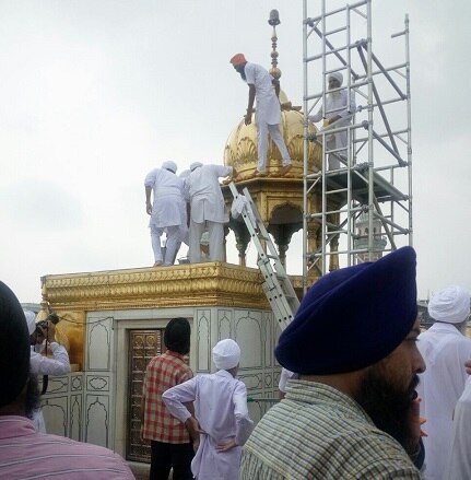 ਸ਼੍ਰੀ ਹਰਮੰਦਰ ਸਾਹਿਬ ਵਿਖੇ ਸੋਨੇ ਦੀ ਸਫਾਈ ਦੀ ਸੇਵਾ ਦੀਆਂ ਤਸਵੀਰਾਂ