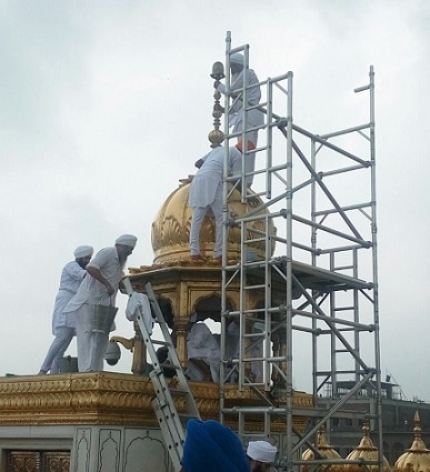 ਸ਼੍ਰੀ ਹਰਮੰਦਰ ਸਾਹਿਬ ਵਿਖੇ ਸੋਨੇ ਦੀ ਸਫਾਈ ਦੀ ਸੇਵਾ ਦੀਆਂ ਤਸਵੀਰਾਂ