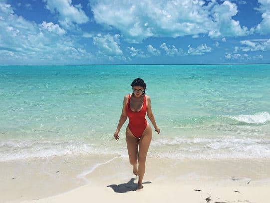  ਇਸ ਅਦਾਕਾਰਾ ਨੇ ਕੀਤੀਆਂ ਬੋਲਡਨੈਸ ਦੀਆਂ ਹੱਦਾਂ ਪਾਰ, ਦੇਖੋ ਤਸਵੀਰਾਂ