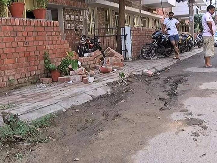 ਲੋਕਾਂ ਮੁਤਾਬਕ ਜੀਪ ਚਲਾ ਰਿਹਾ ਨੌਜਵਾਨ 12ਵੀਂ ਜਮਾਤ ਦਾ ਵਿਦਿਆਰਥੀ ਹੈ ਤੇ ਉਸ ਨੇ ਅਜੇ ਤੱਕ ਲਾਇਸੈਂਸ ਵੀ ਨਹੀਂਬਣਿਆ। ਜਦੋਂਕਿ ਦੂਜਾ ਇੱਕ ਬੈਂਕ ਦੇ ਸੀਨੀਅਰ ਅਧਿਕਾਰੀ ਦਾ ਬੇਟਾ ਹੈ। ਇਹ ਸਾਰੇ ਨਸ਼ੇ ਨੇ ਟੁੰਨ ਸਨ ਤੇ ਲੋਕਾਂ ਨੇ ਇਨ੍ਹਾਂ ਦੀਚੰਗੀ ਛਿੱਤਰ ਪਰੇਡ ਵੀ ਕੀਤੀ।