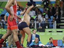 ਮੰਗੋਲੀਆ ਦੇ ਕੋਚ ਦੇ ਕੱਪੜੇ ਉਤਾਰਨ \'ਤੇ ਵਿਵਾਦ 