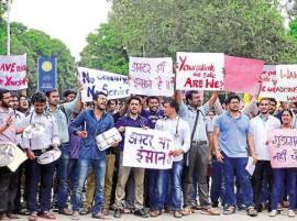 Pgi %e0%a8%a6%e0%a9%87 %e0%a8%a1%e0%a8%be%e0%a8%95%e0%a8%9f%e0%a8%b0%e0%a8%be%e0%a8%82 %e0%a8%a6%e0%a9%80 %e0%a8%b9%e0%a9%9c%e0%a8%a4%e0%a8%be%e0%a8%b2 %e0%a8%a6%e0%a9%82%e0%a8%9c%e0%a9%87 %e0%a8%a6 PGI ਦੇ ਡਾਕਟਰਾਂ ਦੀ ਹੜਤਾਲ ਦੂਜੇ ਦਿਨ ਵੀ ਜਾਰੀ, ਮਰੀਜ਼ ਪ੍ਰੇਸ਼ਾਨ