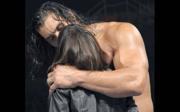 ਇਸ ਭਲਵਾਨ ਸਾਹਮਣੇ ਵਿਸ਼ਵ ਦੇ ਚੰਗੇ ਤੋਂ ਚੰਗੇ ਭਲਵਾਨ ਵੀ ਚਿੱਤ ਹੋ ਗਏ। ਪਰ ਆਪਣੇ ਵਿਰੋਧੀਆਂ ਨੂੰ ਆਪਣੀ ਤਾਕਤ ਦਾ ਕਮਾਲ ਵਿਖਾਉਣ ਵਾਲੇ ਖਲੀ ਨੇ ਕਈ ਮੌਕਿਆਂ 'ਤੇ ਲੜਕੀਆਂ ਨੂੰ ਵੀ ਆਪਣੀ ਤਾਕਤ ਵਿਖਾਈ।