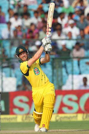 ਜਾਰਜ ਬੇਲੀ ਨੇ ਫਿੰਚ, ਵਾਰਨਰ ਅਤੇ ਖਵਾਜਾ ਦੇ ਆਊਟ ਹੋਣ ਤੋਂ ਬਾਅਦ ਮੋਰਚਾ ਸੰਭਾਲਿਆ ਅਤੇ 85 ਗੇਂਦਾਂ 'ਤੇ 90 ਰਨ ਦੀ ਨਾਬਾਦ ਪਾਰੀ ਖੇਡੀ। ਬੇਲੀ ਨੇ ਟ੍ਰੇਵਿਸ ਹੈਡ ਨਾਲ ਮਿਲਕੇ ਚੌਥੇ ਵਿਕਟ ਲਈ 100 ਰਨ ਦੀ ਪਾਰਟਨਰਸ਼ਿਪ ਕੀਤੀ। 