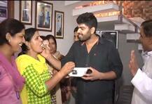 ਸਾਕਸ਼ੀ ਦੀ ਮਾਂ \'ਤੇ ਪੈਸੇ ਮੰਗਣ ਦੇ ਆਰੋਪ, ਜਵਾਬ \'ਚ ਕਰਾਰ ਦਾ ਹਵਾਲਾ 