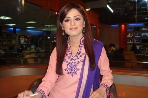 ਈਕਾਰਾ ਸਹਿਜ਼ਾਦ ਦੀ ਵੀ ਪਾਕਿਸਤਾਨ ਵਿੱਚ ਭਰਵੀ ਚਰਚਾ ਹੈ। 