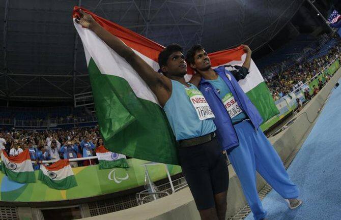 ਭਾਰਤ ਸਰਕਾਰ ਪੈਰਾਲਿੰਪਿਕ ਖੇਡਾਂ 'ਚ ਮੈਡਲ ਜਿੱਤਣ ਵਾਲੇ ਖਿਡਾਰੀਆਂ ਨੂੰ ਵੀ ਕੈਸ਼ ਇਨਾਮ ਦੇਕੇ ਸਨਮਾਨਿਤ ਕਰੇਗੀ। ਇਸਦਾ ਐਲਾਨ ਸਰਕਾਰ ਪਹਿਲਾਂ ਹੀ ਕਰ ਚੁੱਕੀ ਹੈ। ਇਹ ਇਨਾਮ ਉਸੇ ਹਿਸਾਬ ਨਾਲ ਦਿੱਤੇ ਜਾਣਗੇ ਜੋ ਓਲੰਪਿਕ ਖੇਡਾਂ ਲਈ ਹਰ ਮੈਡਲ ਅਨੁਸਾਰ ਦਿੱਤੇ ਜਾਣੇ ਸਨ। 