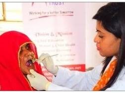 ਡਾਕਟਰ ਅੰਕਿਤਾ ਲਈ ਛੁੱਟੀ ਦਾ ਮਤਲਬ ਹੈ ਪਿੰਡਾਂ ਵਿੱਚ ਜਾ ਕੇ ਲੋਕਾਂ ਦਾ ਮੁਫ਼ਤ ਇਲਾਜ਼ ਕਰਨਾ