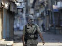 ਈਦ ਮੌਕੇ ਘਾਟੀ \'ਚ ਕਰਫਿਊ ਦਾ ਸੰਨਾਟਾ, ਡ੍ਰੋਨ ਤੇ ਹੈਲੀਕਪਟਰ ਦੇ ਰਹੇ ਪਹਿਰਾ