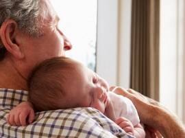 Men who become fathers late may be at risk ਦੇਰ ਨਾਲ ਪਿਤਾ ਬਣਨ ਵਾਲੇ ਪੁਰਸ਼ਾਂ ਨੂੰ ਹੋ ਸਕਦਾ ਹੈ ਇਹ ਖ਼ਤਰਾ