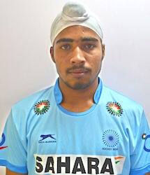 ਭਾਰਤ ਦੇ ਯੁਵਾ ਹੀ ਪਏ ਪਾਕਿਸਤਾਨ \'ਤੇ ਭਾਰੇ 