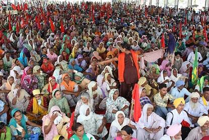 %e0%a8%9c%e0%a8%b2%e0%a9%82%e0%a8%b0 %e0%a8%9a %e0%a8%9c%e0%a8%ae%e0%a9%80%e0%a8%a8 %e0%a8%a8%e0%a9%82%e0%a9%b0 %e0%a8%b2%e0%a9%88 %e0%a8%95%e0%a9%87 %e0%a8%b9%e0%a8%bf%e0%a9%b0%e0%a8%b8%e0%a8%95 ਜਲੂਰ 'ਚ ਜਮੀਨ ਨੂੰ ਲੈ ਕੇ ਹਿੰਸਕ ਝੜਪ, ਕਈ ਜਖਮੀ