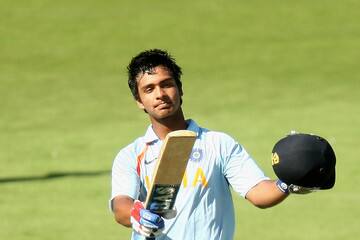 MS Dhoni(Capt), Rohit Sharma, Ajinkya Rahane, Virat Kohli, Manish Pandey, Suresh Raina, Hardik Pandya, 