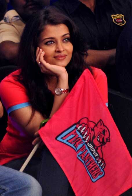 Aishwarya during Kabaddi League match 
