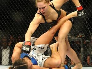 usp-mma_-ufc-157-rousey-vs-carmouche_002-4_3