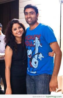 ਪਤਨੀ ਦੇ ਟਵੀਟ \'ਤੇ ਵੀਰੂ ਕਲੀਨ ਬੋਲਡ 