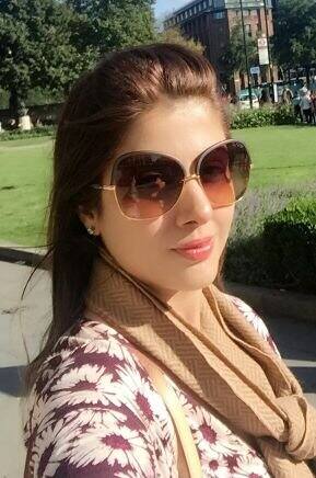  ਵੀਰੂ ਦੀ ਪਤਨੀ ਦਾ ਟਵੀਟ - Follow Aarti Sehwag ‏@AartiSehwag .@prithinarayanan Neither did I. Both in a hurry as always @ashwinravi99 @virendersehwag 